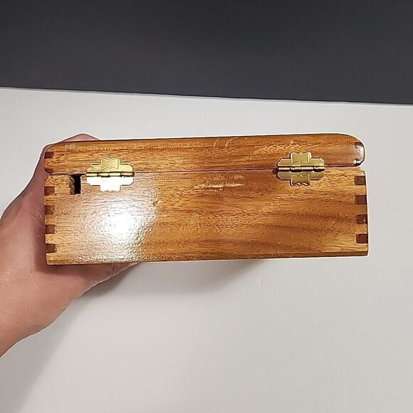 Arturo Fuente Corona Hand Made In Dominican Republic Box - Picture 9 of 16